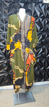 Load image into Gallery viewer, Shein curve Multicolor high low kaftan            sz 2xl
