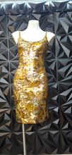 Load image into Gallery viewer, Black tie sequin dress               sz 8
