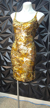 Load image into Gallery viewer, Black tie sequin dress               sz 8
