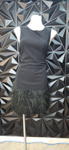 Load image into Gallery viewer, Sam Edelman feather bottom dress         sz 4-6
