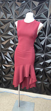 Load image into Gallery viewer, Maroon high low bodycon dress              sz lrg
