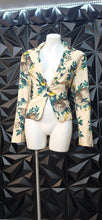 Load image into Gallery viewer, Floral print blazer           sz untagged, best fitting sz lrg
