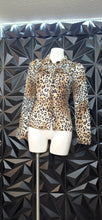 Load image into Gallery viewer, Sweet Rain animal print blouse       sz lrg, 10
