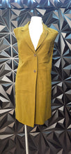 Load image into Gallery viewer, Worthington long vest         sz 1x
