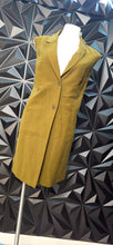 Load image into Gallery viewer, Worthington long vest         sz 1x
