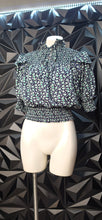 Load image into Gallery viewer, Gracia dotted top         sz med-lrg
