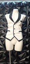 Load image into Gallery viewer, Coofandy black and white vest         sz medium m
