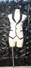 Load image into Gallery viewer, Coofandy black and white vest         sz medium m
