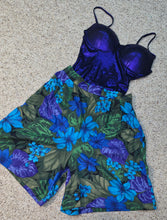 Load image into Gallery viewer, Floral shorts/purple bodysuit  sz medium 6/8   shorts: med, Bodysuit: small

