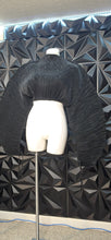 Load image into Gallery viewer, Crop black scrunch top             sz sm-large
