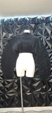 Load image into Gallery viewer, Crop black scrunch top             sz sm-large
