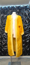 Load image into Gallery viewer, Yellow sheer duster            sz one size
