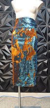 Load image into Gallery viewer, NWT S. Denton collection sequin skirt        sz untagged, best fitting sz 18

