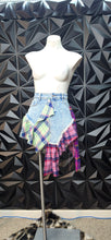 Load image into Gallery viewer, NWT Akira flannel skirt        sz xl, best fitting sz 10/12
