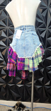 Load image into Gallery viewer, NWT Akira flannel skirt        sz xl, best fitting sz 10/12
