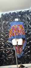 Load image into Gallery viewer, High Low ankara style top            sz untagged, fit sz med-2x

