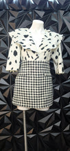 Load image into Gallery viewer, A new day Houndstooth skirt                      sz 12
