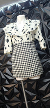 Load image into Gallery viewer, A new day Houndstooth skirt                      sz 12
