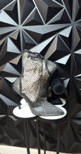 Load image into Gallery viewer, Azalea Wang rhinestone heels        sz 8
