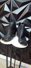 Load image into Gallery viewer, Donald Pliner black netted wedge heels       sz 8
