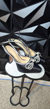 Load image into Gallery viewer, Black rhinestone platform heels      sz 38=7
