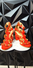 Load image into Gallery viewer, Yoki orange heels           sz  9
