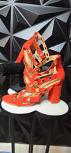 Load image into Gallery viewer, Yoki orange heels           sz  9
