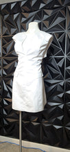Load image into Gallery viewer, BooHoo white dress             sz 14, fittng 12/14
