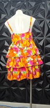 Load image into Gallery viewer, Pretty little Things floral layered dress              sz 8

