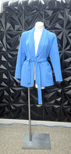 Load image into Gallery viewer, Andrew Mark blue blazer w/belt                sz medium
