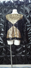 Load image into Gallery viewer, NWT fully sequin top             sz sm-med
