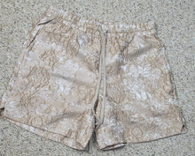 Load image into Gallery viewer, NWT Fashion nova men shorts                sz xl, best fit sz lrg
