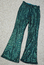 Load image into Gallery viewer, Green sequin pants              sz med
