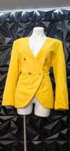 Load image into Gallery viewer, Boston Classics yellow blazer           sz 12
