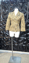 Load image into Gallery viewer, Express studio blazer                 sz medium
