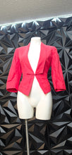 Load image into Gallery viewer, White house black market blazer               sz 6
