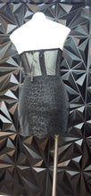 Load image into Gallery viewer, NWT Fashion nova dress               sz small
