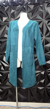 Load image into Gallery viewer, Solitaire open front duster        sz lrg
