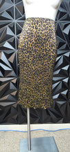 Load image into Gallery viewer, NWT New York &amp; co animal print skirt            sz xl (best fitting sz 18-20
