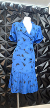 Load image into Gallery viewer, Vintage double breast dress             sz medium

