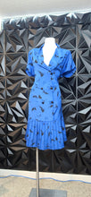 Load image into Gallery viewer, Vintage double breast dress             sz medium
