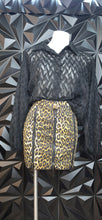 Load image into Gallery viewer, Fashion nova animal print skirt            sz lrg (8/10)
