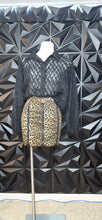 Load image into Gallery viewer, Fashion nova animal print skirt            sz lrg (8/10)
