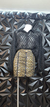 Load image into Gallery viewer, Fashion nova animal print skirt            sz lrg (8/10)
