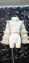 Load image into Gallery viewer, NWT Akira crop jacket                        sz small
