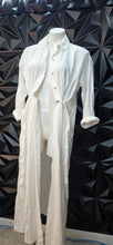 Load image into Gallery viewer, Long white duster/dress             sz sm-large
