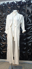 Load image into Gallery viewer, Long white duster/dress             sz sm-large
