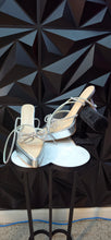 Load image into Gallery viewer, Clear rhinestone heels             sz 10
