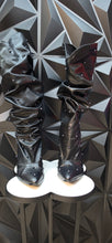 Load image into Gallery viewer, Black studded scrunch boots           sz 6
