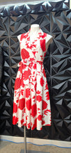 Load image into Gallery viewer, Jessica Howard floral vintage style dress            sz 8, best fit sz 6
